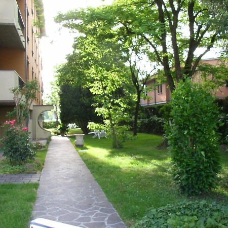 Bed and Breakfast Viamilano25 Мирандола Экстерьер фото